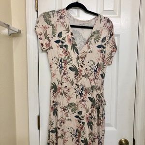 Alya brand summer dress size L